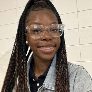 Meet your Posher, Rae